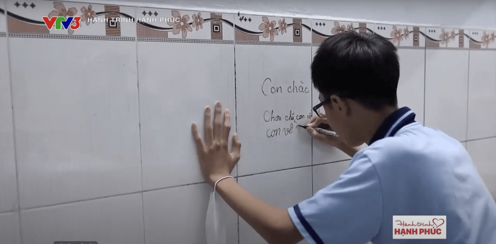 chuyen-ve-nguoi-lai-do-tham-lang-tren-dong-song-tri-thuc-hthp-tap-12-2.png