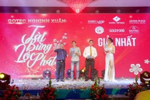 ruc-ro-sac-mau-dem-tiec-tat-nien-2018-gotec-nghinh-xuan-tai-bung-loc-phat-hinh-16-1-300x200.jpg